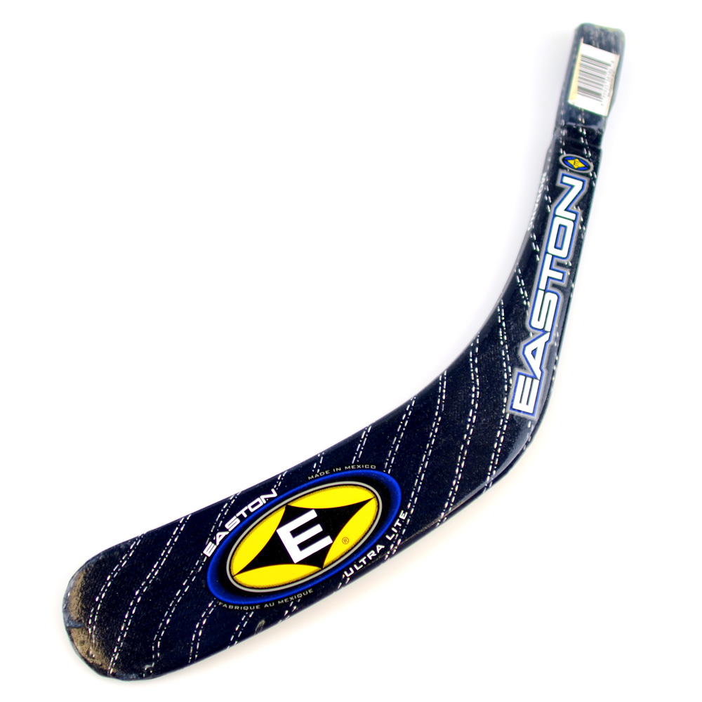 Easton Ultra Lite Hockey Shaft- Junior